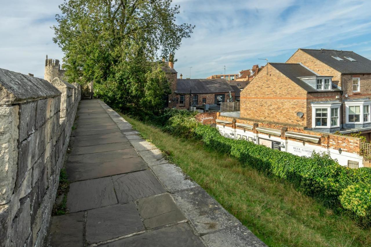 Dewsbury Court *